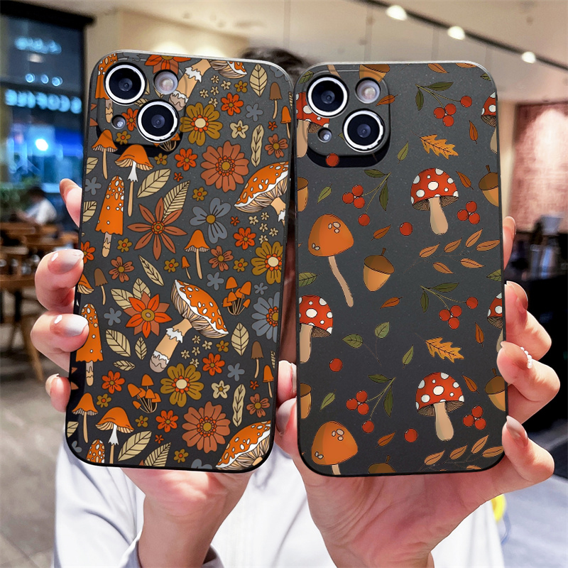 Retro Maple Leaf Flower Mushro - đánh giá và giá Phone Cases For Motorola