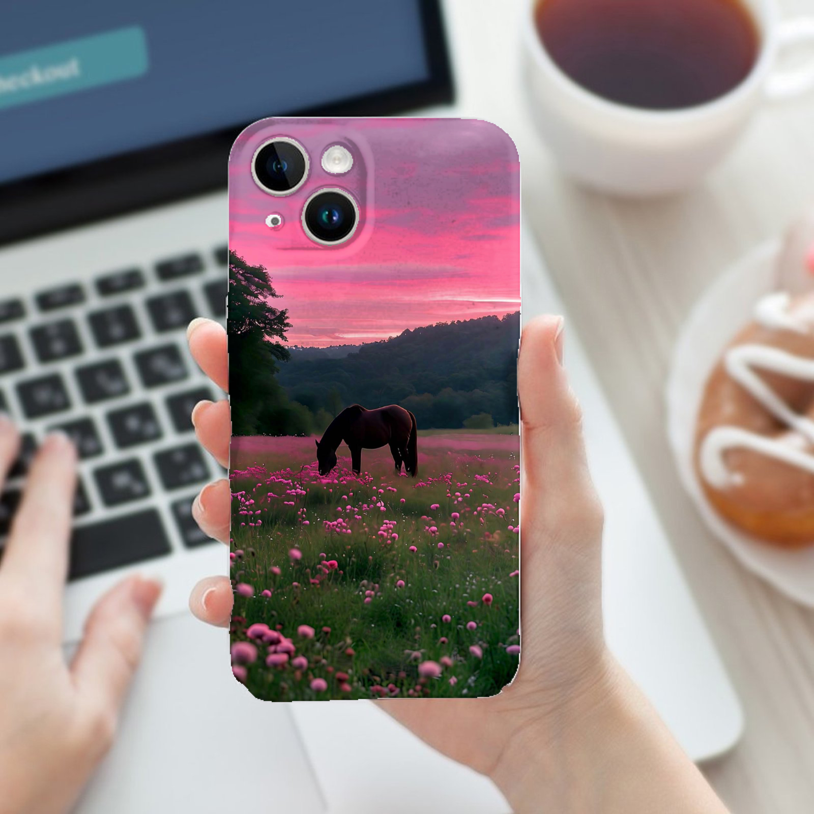 Horse In Flower Field, Phone C - đánh giá và giá Phone Cases Horse