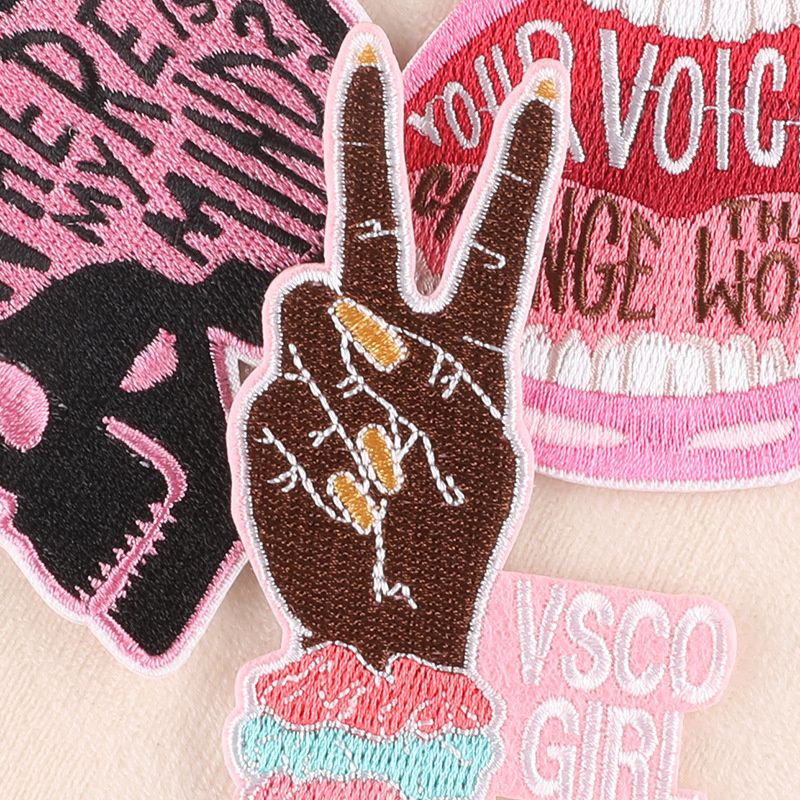 Iron On Patches Pink Girl Love - đánh giá và giá Phone Cases Eco Friendly