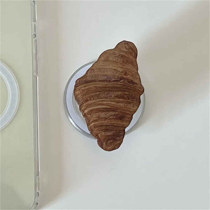 Cute Funny Croissant For Magsa - đánh giá và giá Phone Cases Quirky